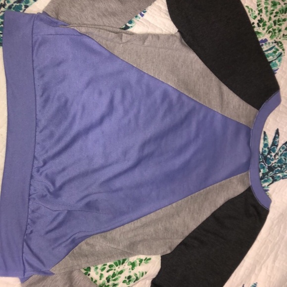 Color - Block Sweatshirt - Picture 3 of 4